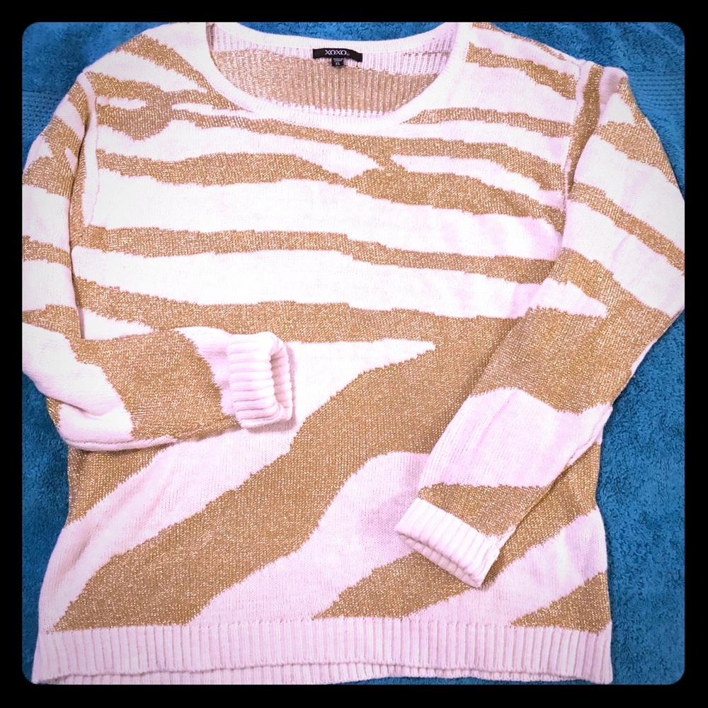 XOXO cream and gold XL zebra design sweater!